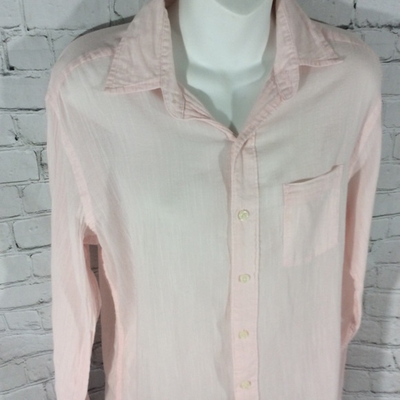 BDG soft pink button down long sleeve shirt Euc S - Picture 3 of 6